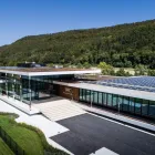 Immagine 1 azienda IWC MANUFAKTURZENTRUM Schmuck/Uhren/Edelmetallwaren in Schaffhausen SH