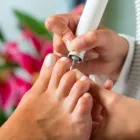 Immagine 10 azienda PEDI-FUSS - FUSSPFLEGEPRAXIS & MEHR Maniküresalons in Zürich ZH