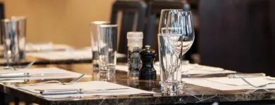 Immagine 18 azienda COMMERCIO BAR Italienische Restaurants in Zurich ZH