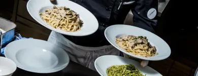 Immagine 21 azienda COMMERCIO BAR Italienische Restaurants in Zurich ZH