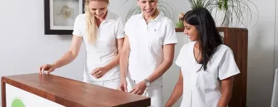 Immagine 14 azienda DR. MED. DENT. ANKE BENOIT Ärzte in Zürich ZH