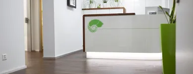 Immagine 15 azienda DR. MED. DENT. ANKE BENOIT Ärzte in Zürich ZH