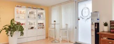 Immagine 3 azienda HAIR-REMOVAL.CH Massageinstitute in Zürich ZH