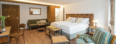 Unternehmen 1 Bild HOTEL 2B Pensionen am Schaffhausen SH