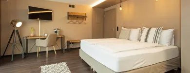 Unternehmen 14 Bild HOTEL 2B Pensionen am Schaffhausen SH
