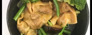 Unternehmen 7 Bild SUSHI IL CLANDESTINO Japanisches Restaurant am Lugano TI