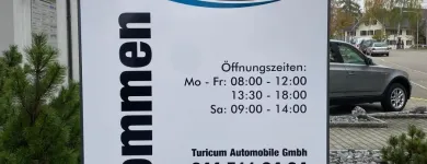 Immagine 2 azienda TURICUM AUTOMOBILE GMBH Kfz-Pflegedienste in Zurich ZH