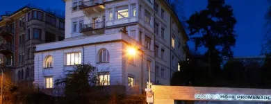 Unternehmen 1 Bild VON LUCKNER NIKOLAUS Ärzte am Zurich ZH