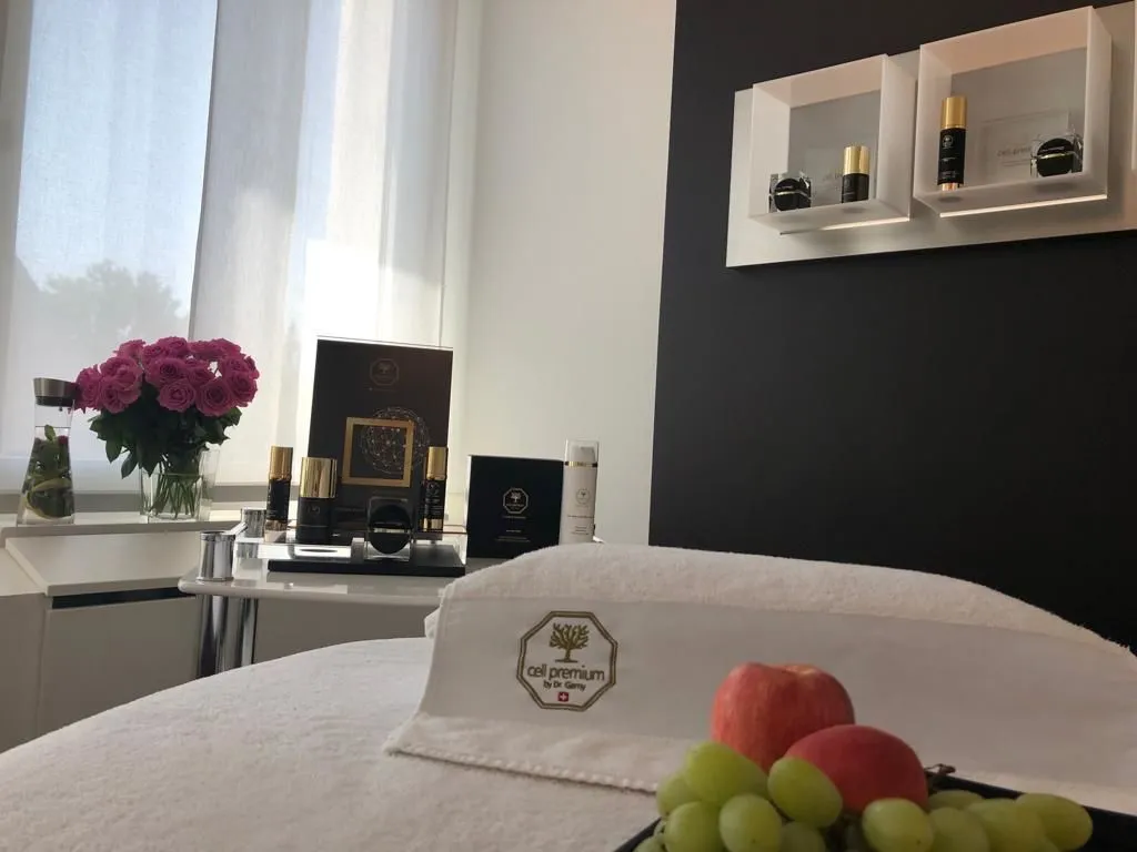 Immagine 3 azienda CELL PREMIUM LOUNGE