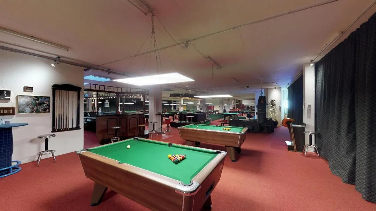 Entreprises 1 image ROUND ROBIN SNOOKER & BILLARDS