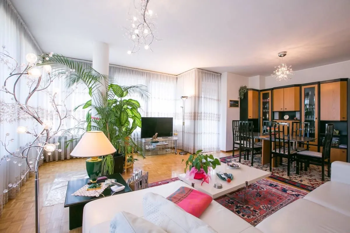 Entreprises 3 image SWISS PROPERTY SOLUTIONS