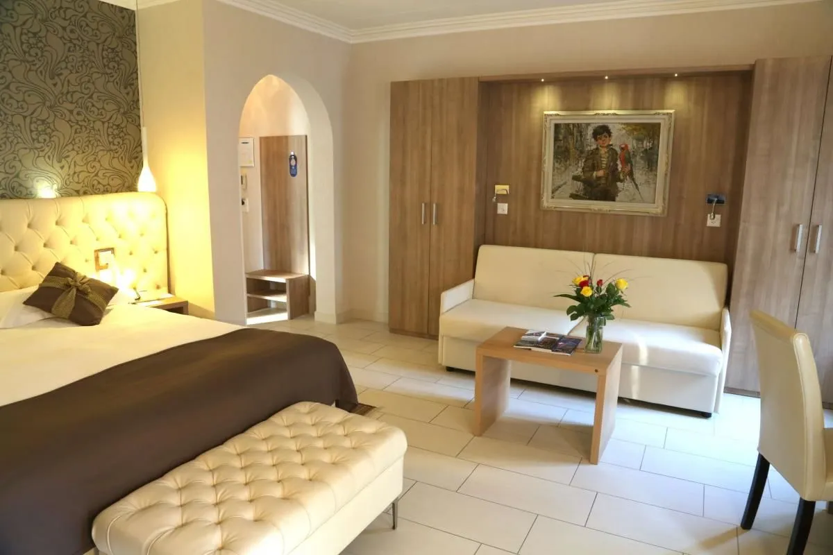 Unternehmen 27 Bild BEST WESTERN HOTEL BELLEVUE AU LAC