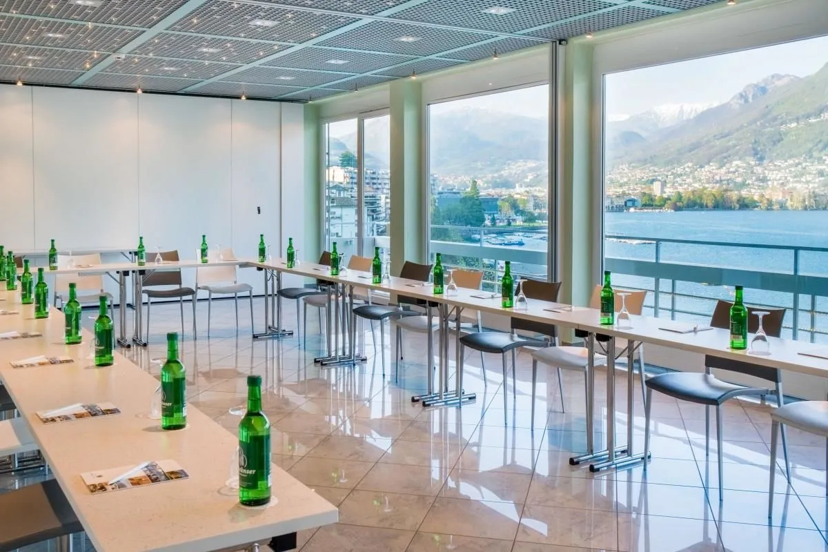 Unternehmen 10 Bild BEST WESTERN HOTEL BELLEVUE AU LAC