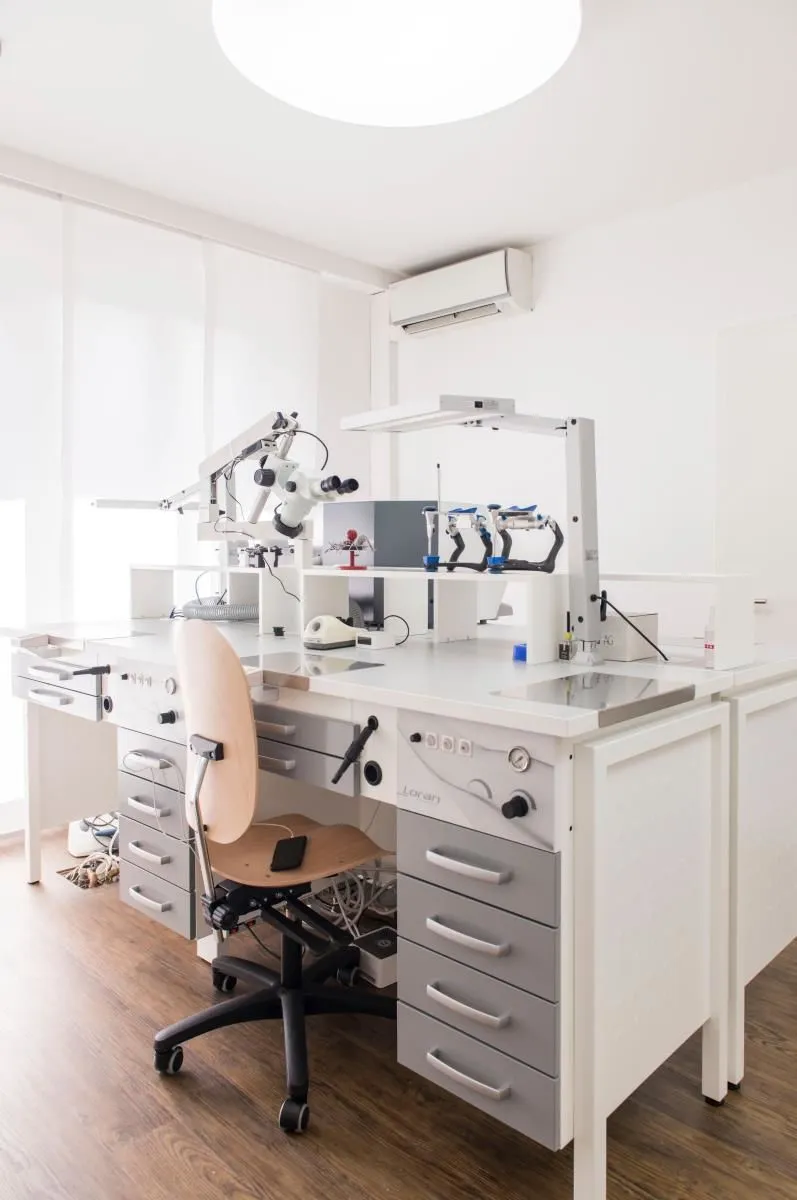 Entreprises 3 image DENTALARTS AG