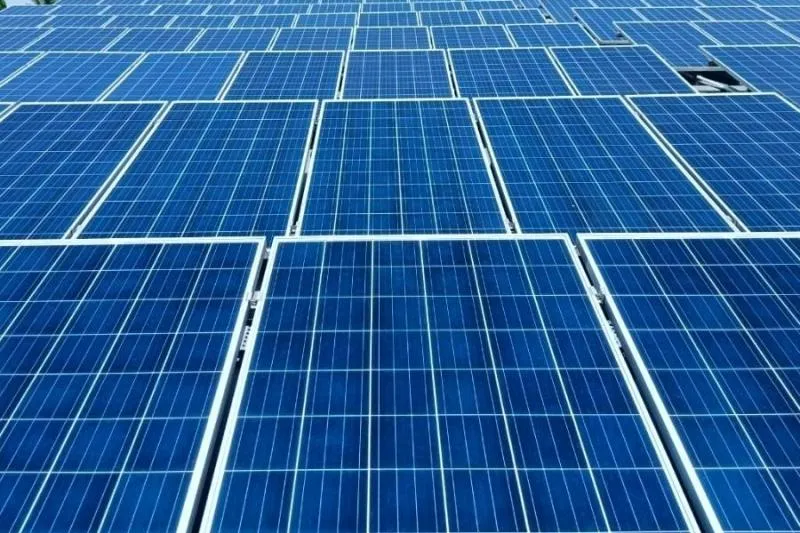 Unternehmen 1 Bild CANDI SOLAR AG