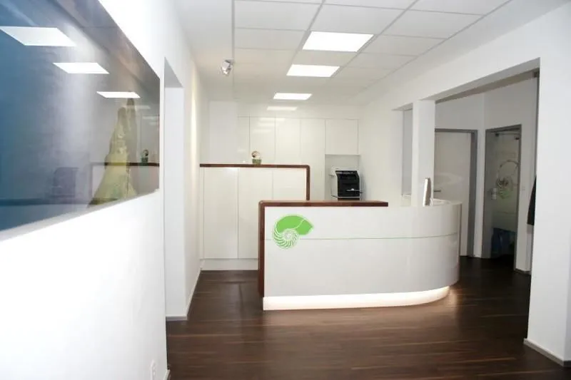 Immagine 2 azienda DR. MED. DENT. ANKE BENOIT