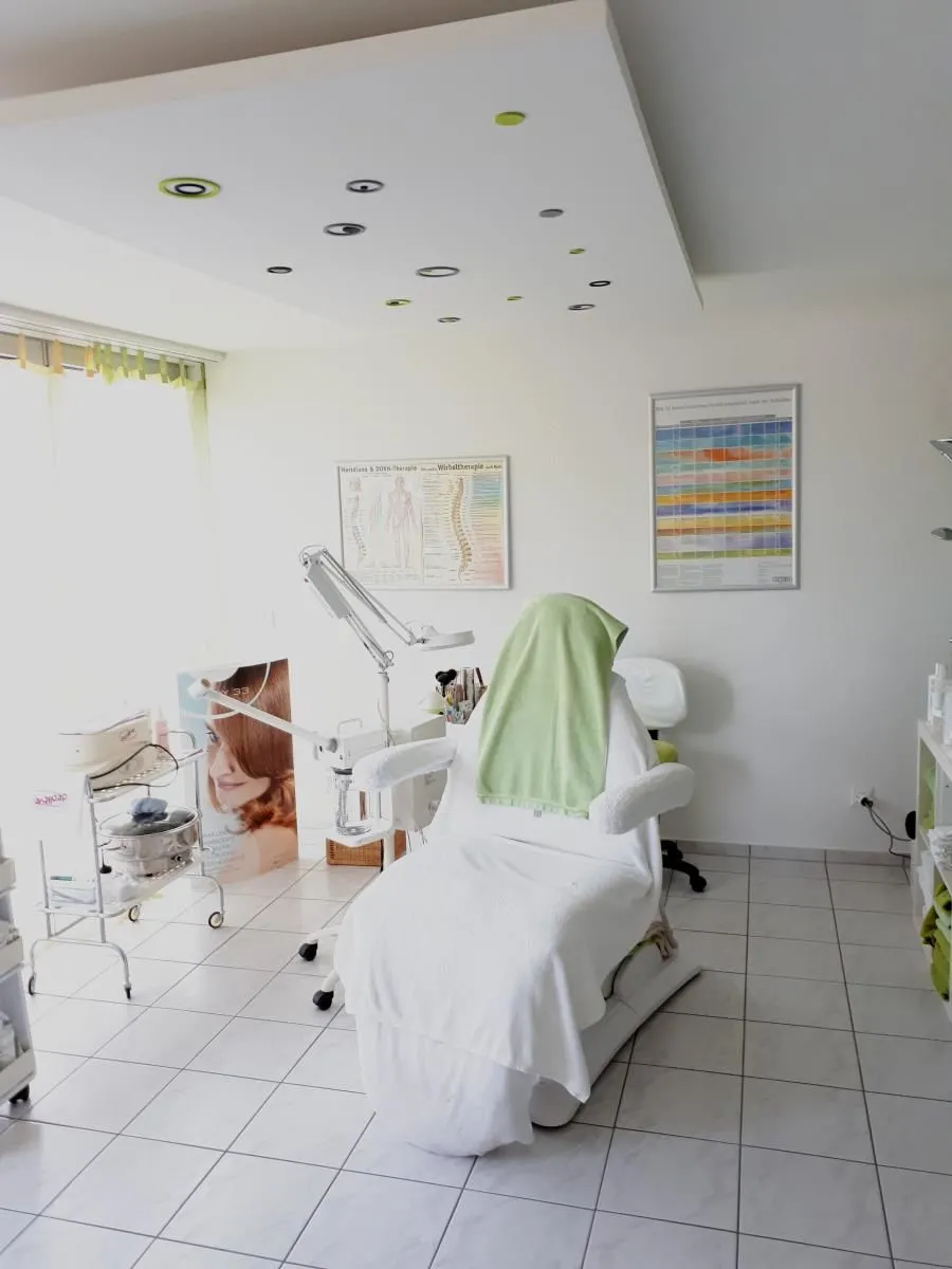 Entreprises 6 image KOSMETIK PROFESSIONAL BEAUTY